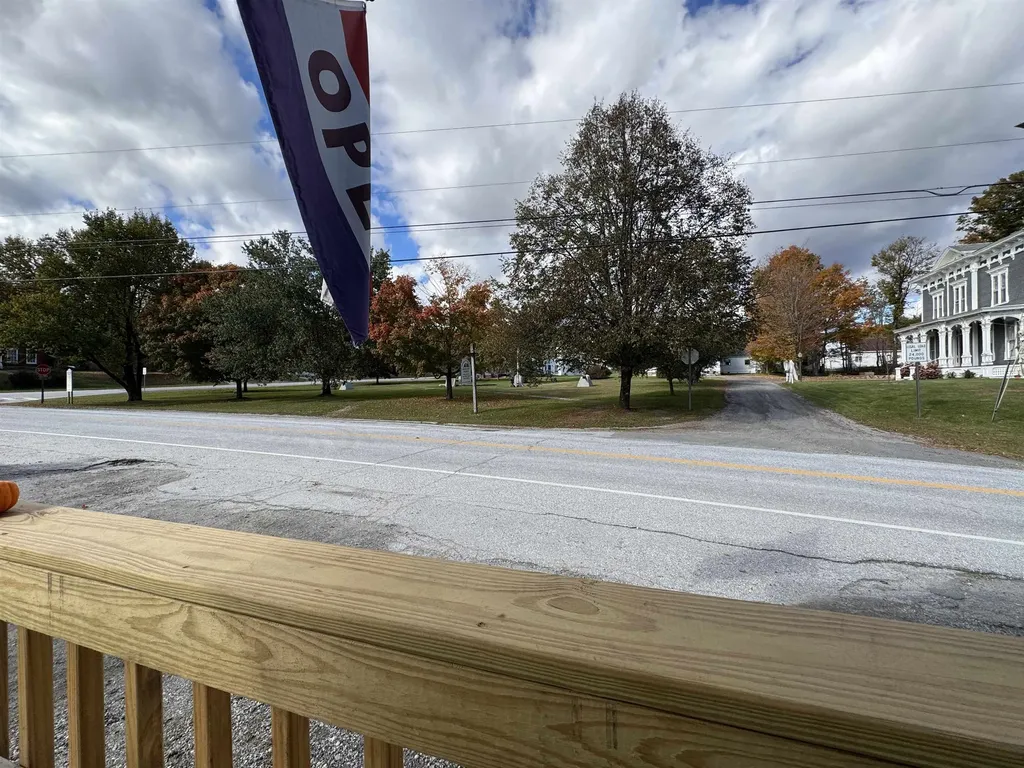 8 East Street Middletown Springs VT 05757