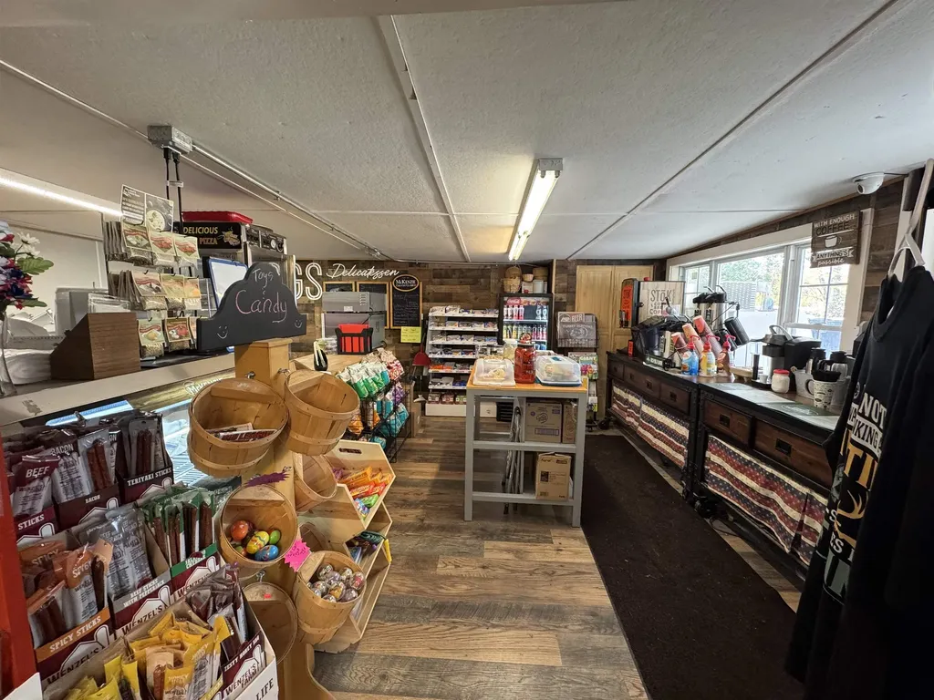 8 East Street Middletown Springs VT 05757