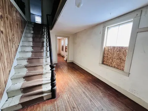 19 Hill Street St. Johnsbury VT 05819