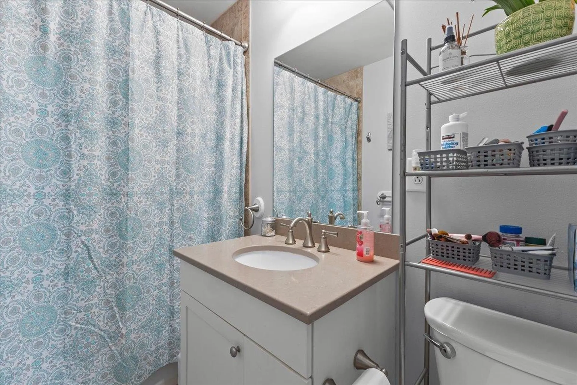 8 Sugartree Lane Essex Junction VT 05452