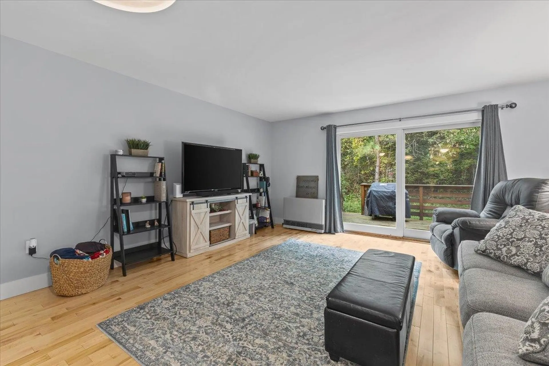 8 Sugartree Lane Essex Junction VT 05452