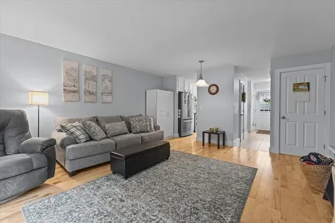 8 Sugartree Lane Essex Junction VT 05452