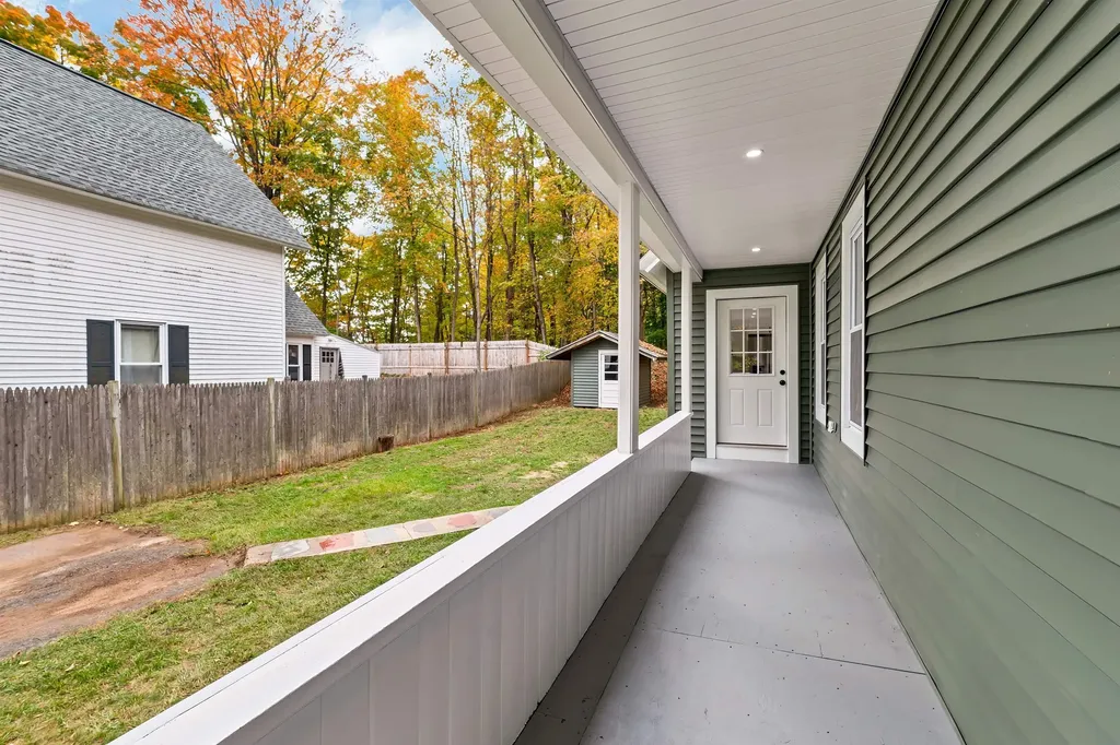 12 Peabody Street Tilton NH 03276