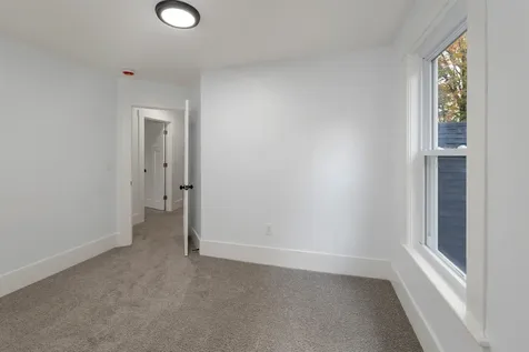 12 Peabody Street Tilton NH 03276