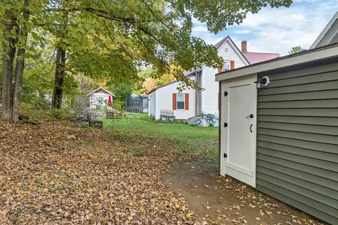 12 Peabody Street Tilton NH 03276