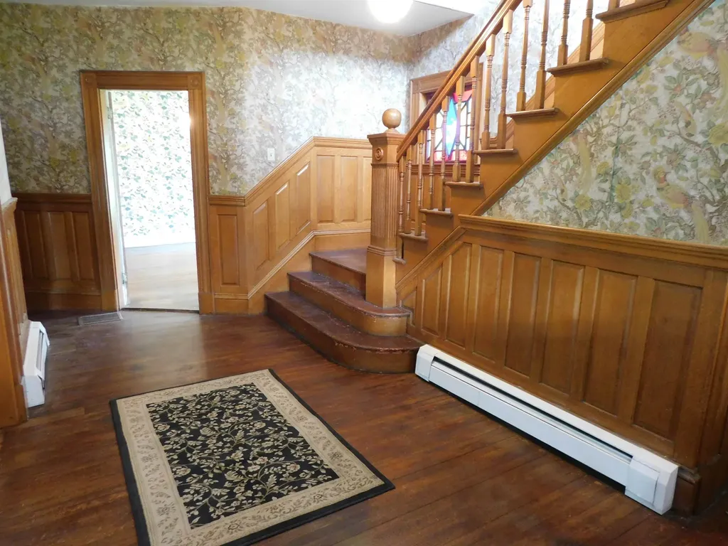 2 N Main Street Mont Vernon NH 03057