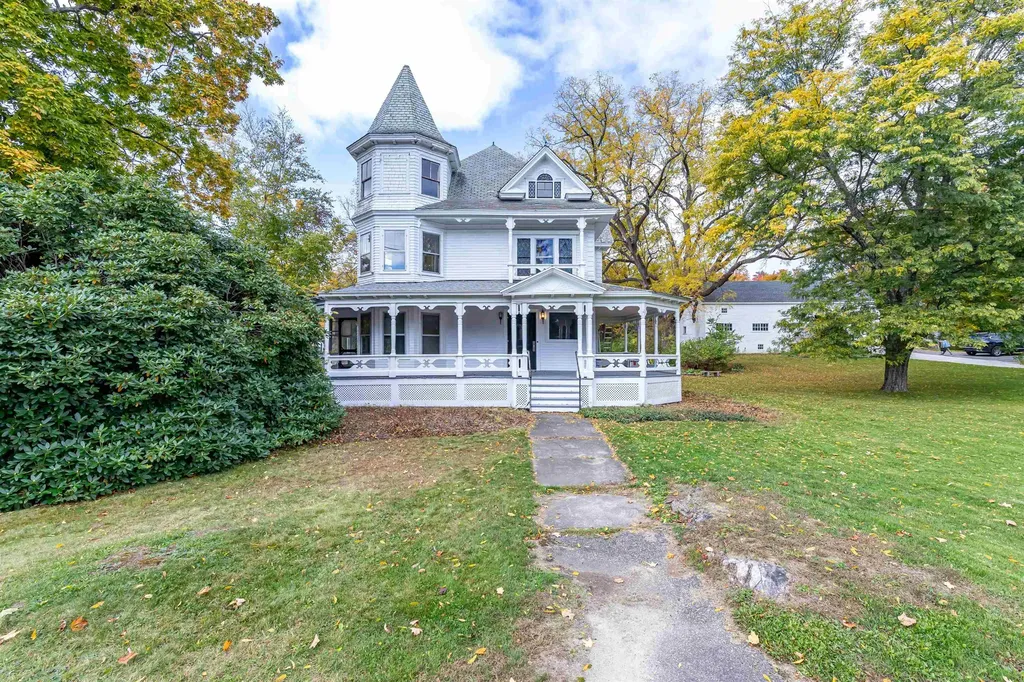 2 N Main Street Mont Vernon NH 03057