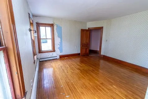 2 N Main Street Mont Vernon NH 03057