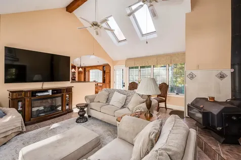 481 Main Street Fremont NH 03044