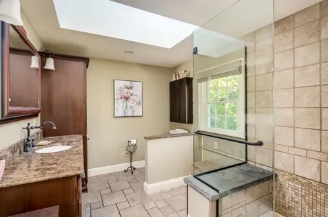 481 Main Street Fremont NH 03044