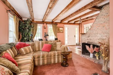 481 Main Street Fremont NH 03044