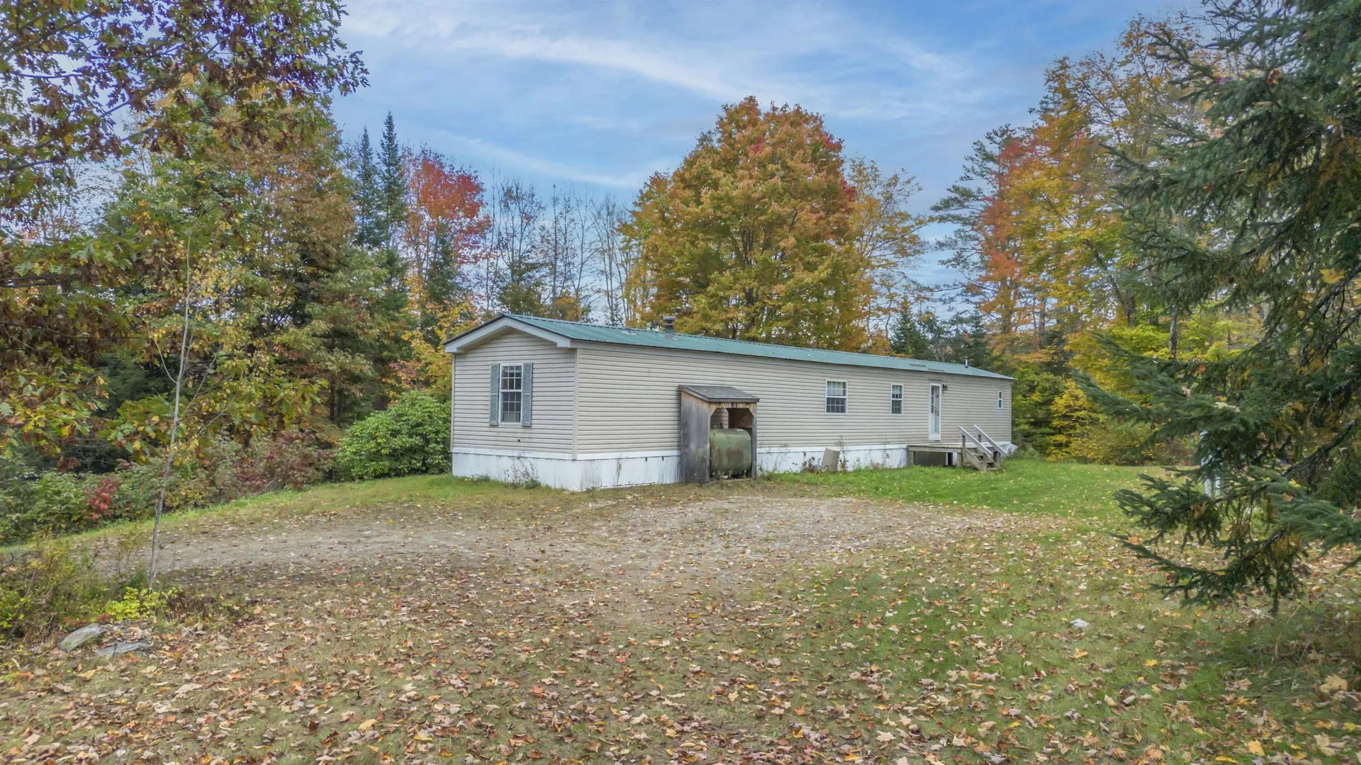 38 Pine Tree Hill Londonderry VT 05148