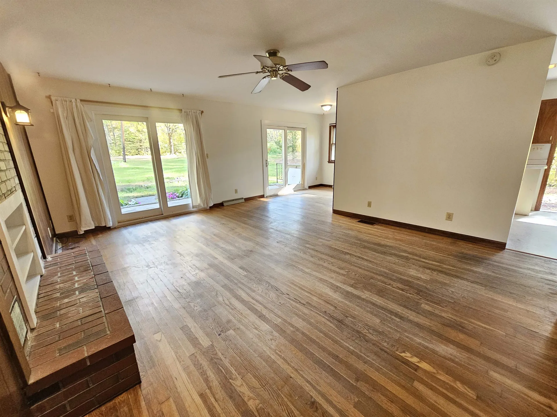 38 Pine Tree Hill Londonderry VT 05148