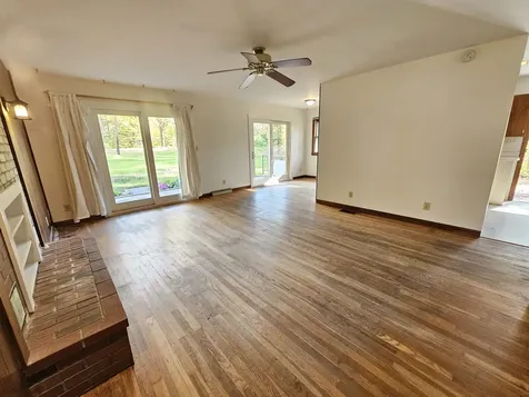 38 Pine Tree Hill Londonderry VT 05148