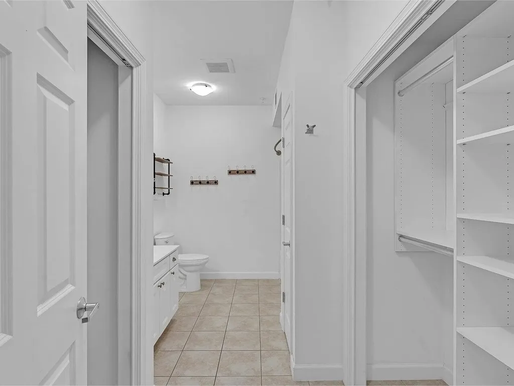 33 Naomi's Way Colchester VT 05446