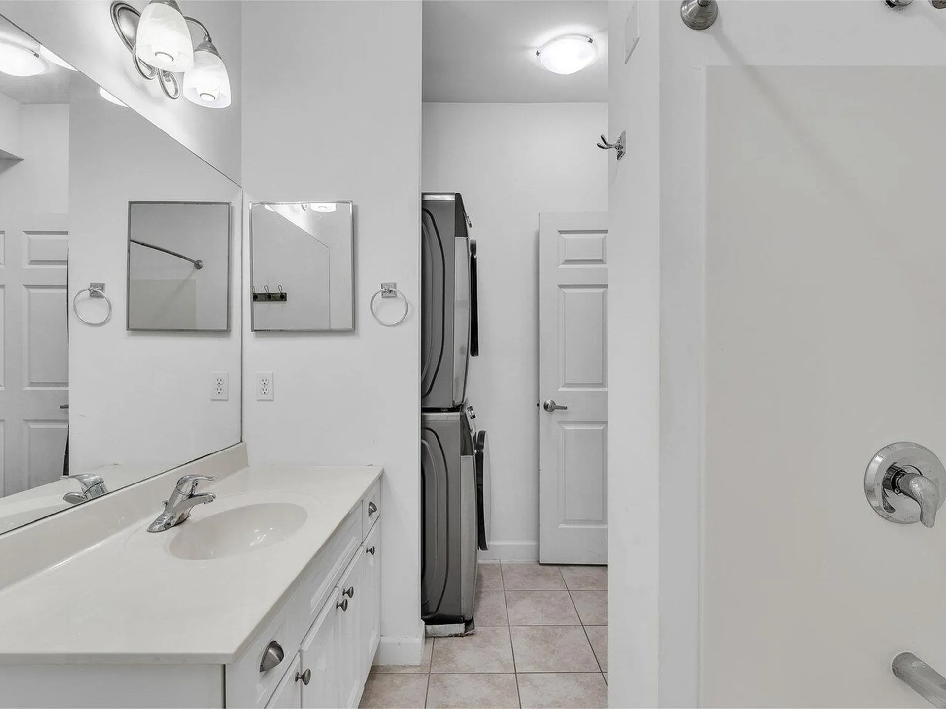 33 Naomi's Way Colchester VT 05446