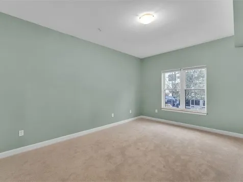 33 Naomi's Way Colchester VT 05446