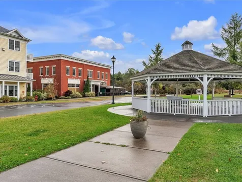 33 Naomi's Way Colchester VT 05446