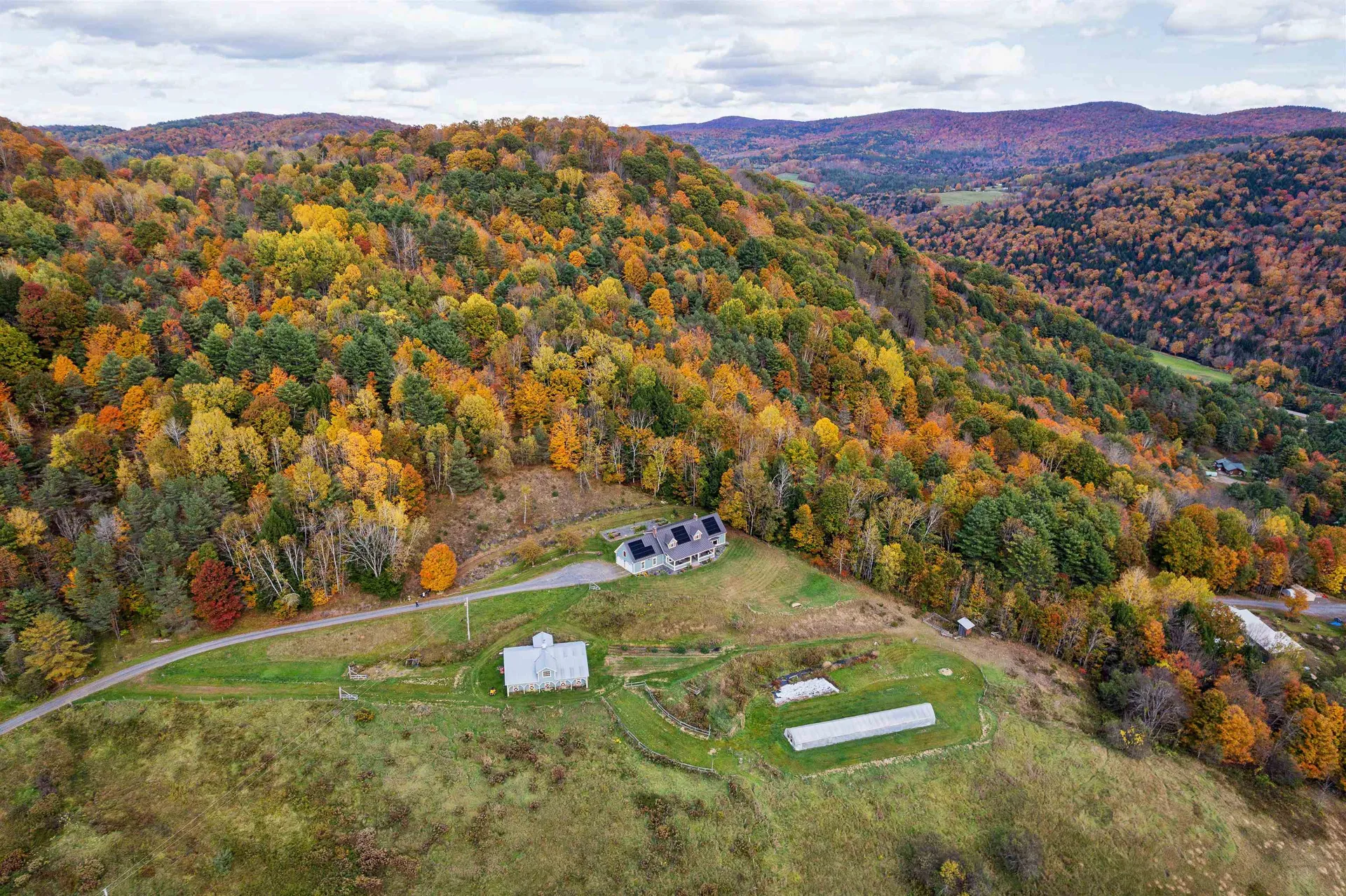 66 Hanson Road Tunbridge VT 05077