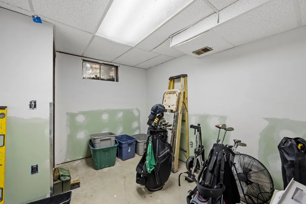 105 Mountain Drive Gilford NH 03249