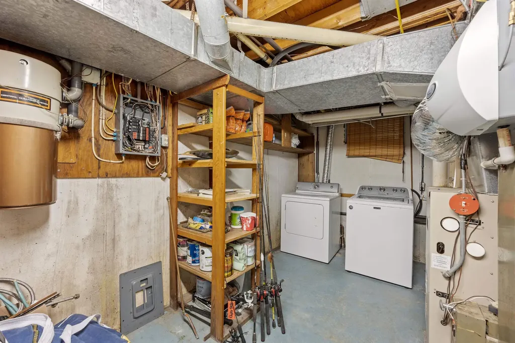 105 Mountain Drive Gilford NH 03249