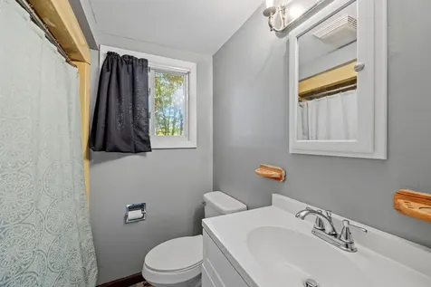 105 Mountain Drive Gilford NH 03249