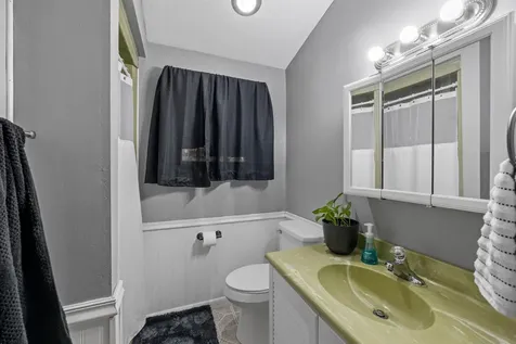 105 Mountain Drive Gilford NH 03249