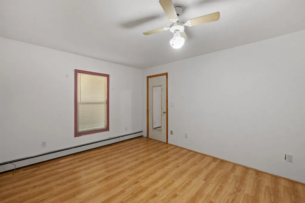 190 Murray Hill Road Hill NH 03243