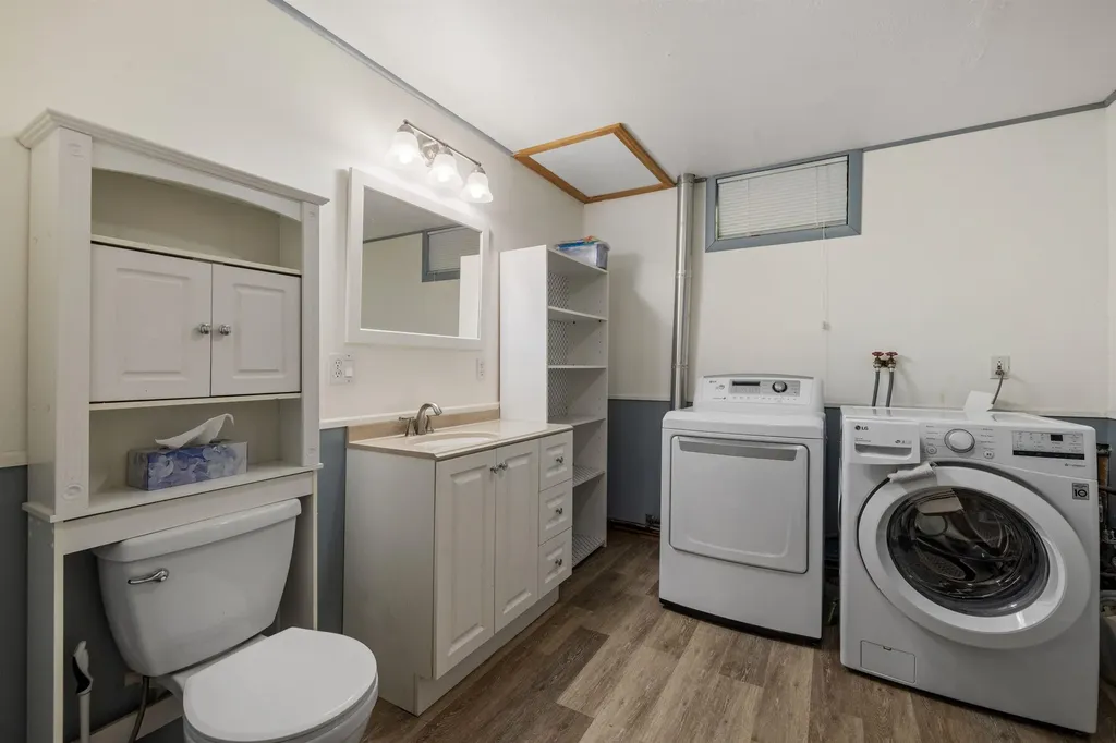 190 Murray Hill Road Hill NH 03243