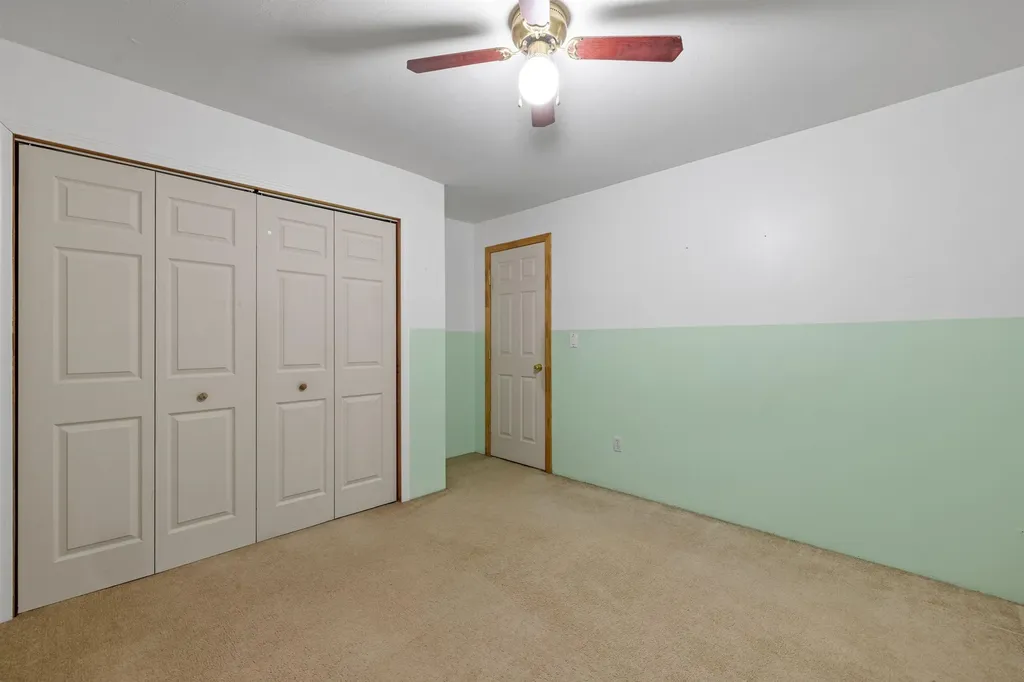 190 Murray Hill Road Hill NH 03243