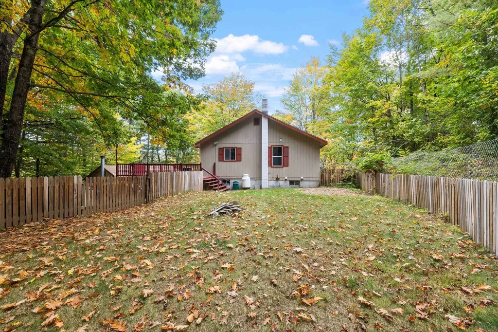 190 Murray Hill Road Hill NH 03243