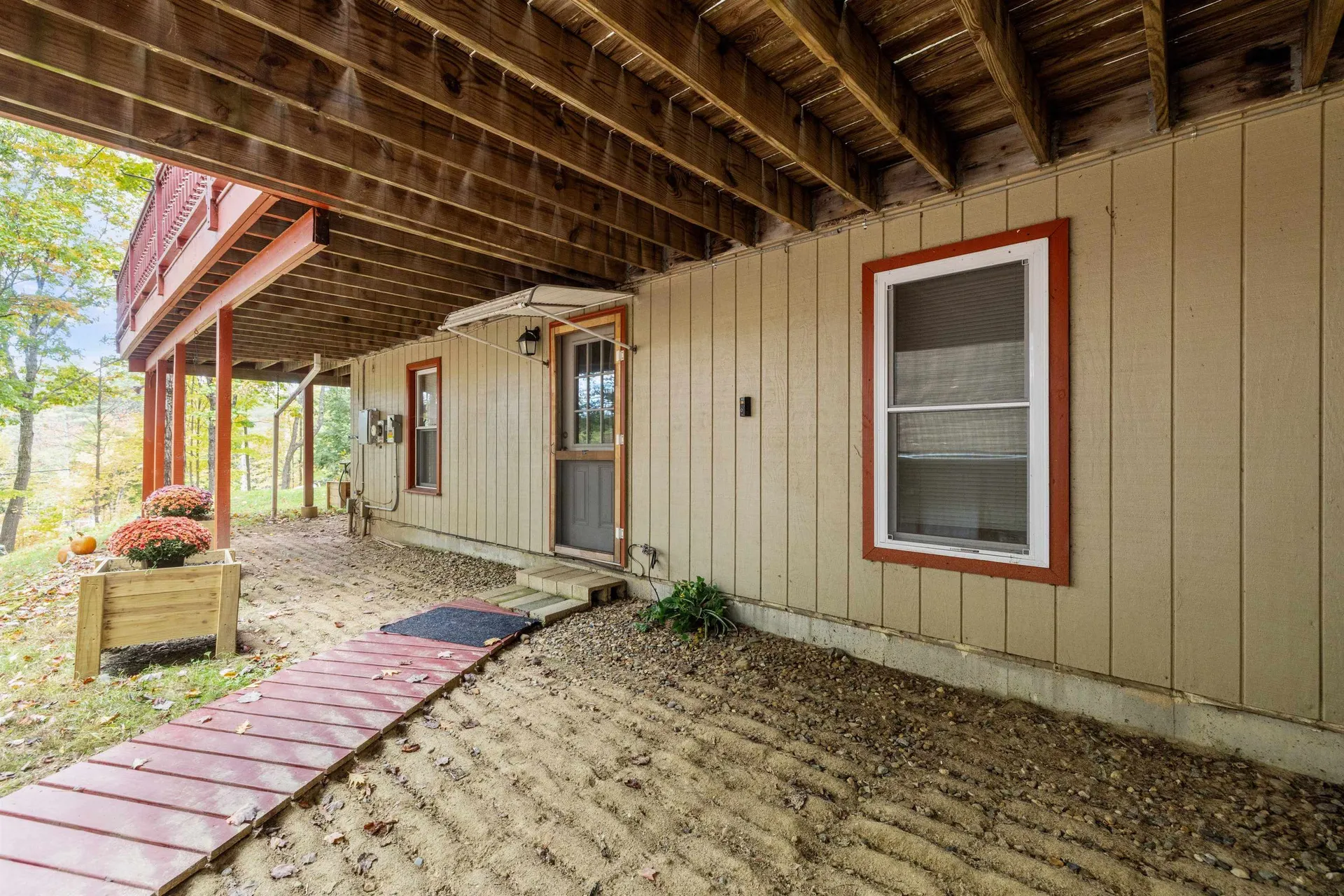 190 Murray Hill Road Hill NH 03243