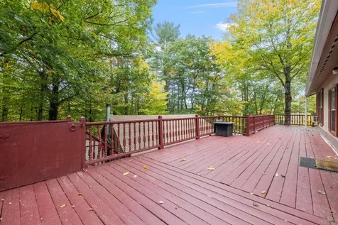 190 Murray Hill Road Hill NH 03243
