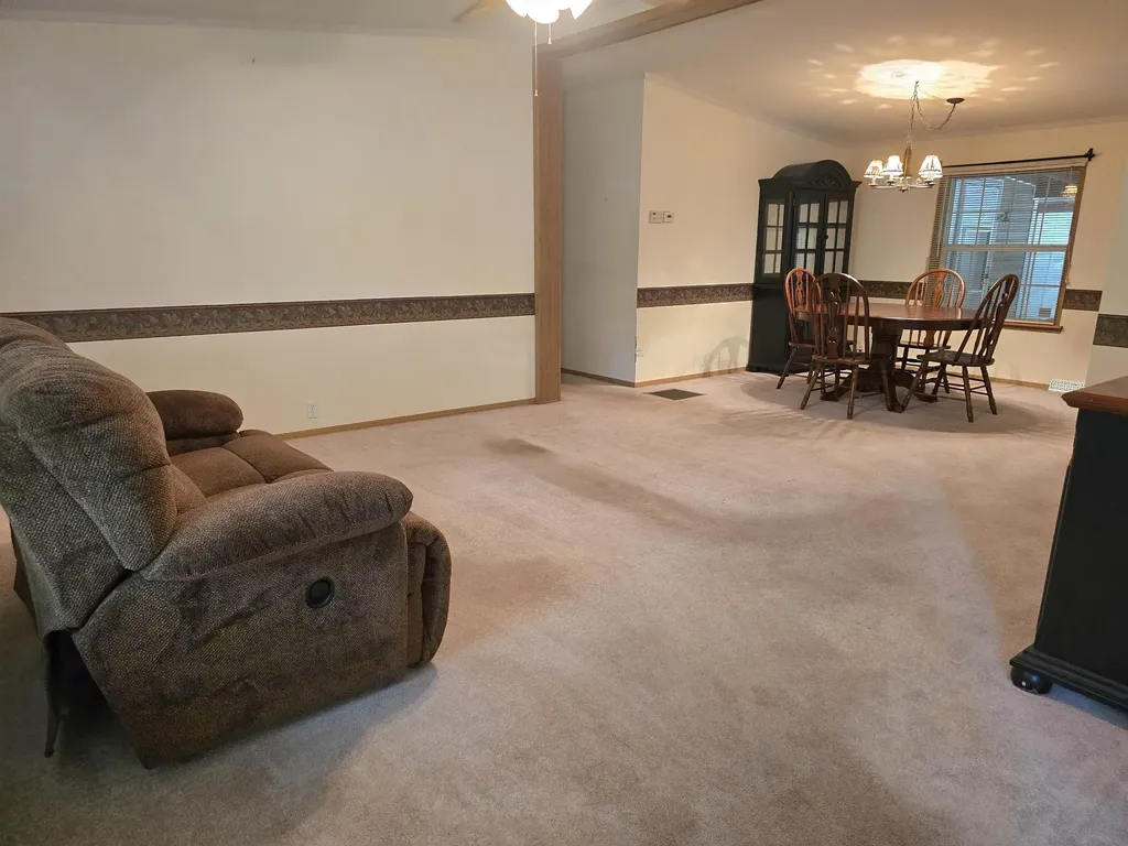 99 Eagle Ledge Loop Conway NH 03813