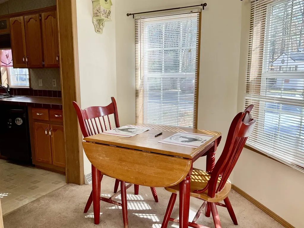 99 Eagle Ledge Loop Conway NH 03813