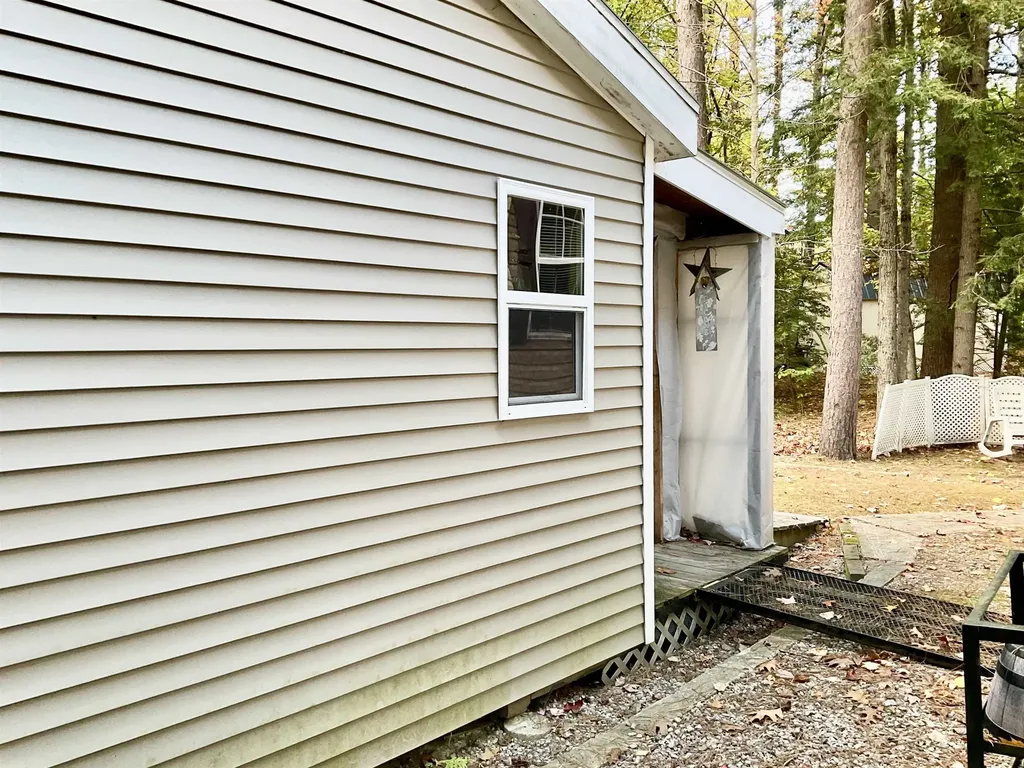 99 Eagle Ledge Loop Conway NH 03813