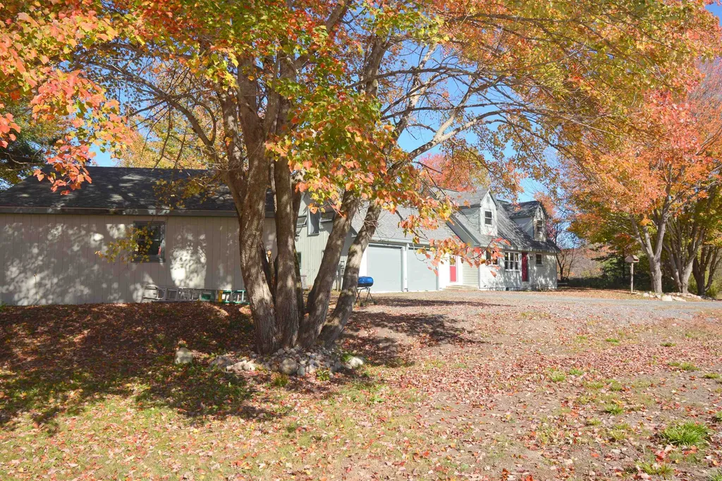 891 Route 114 Grantham NH 03753