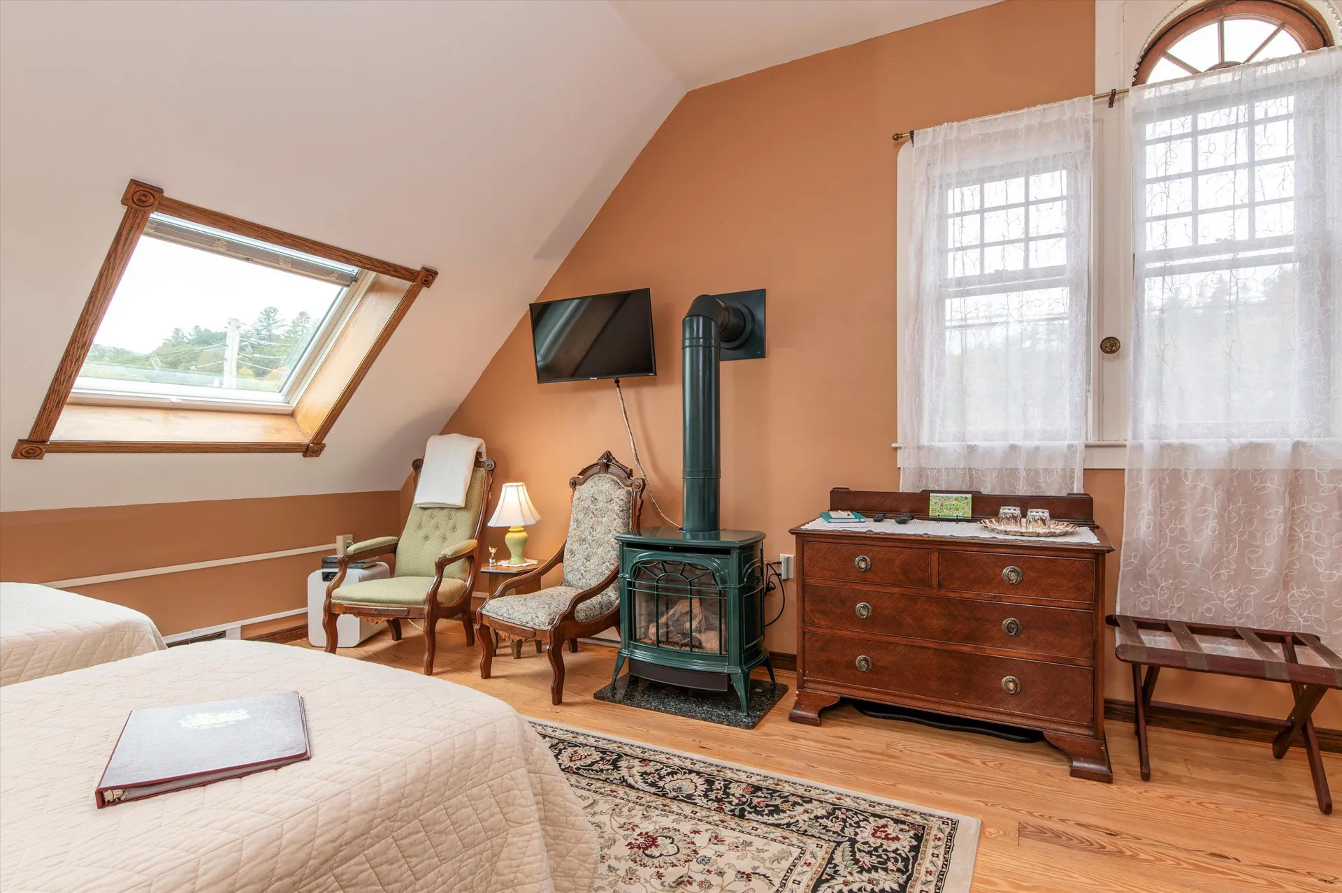 86 Main Street Ludlow VT 05149