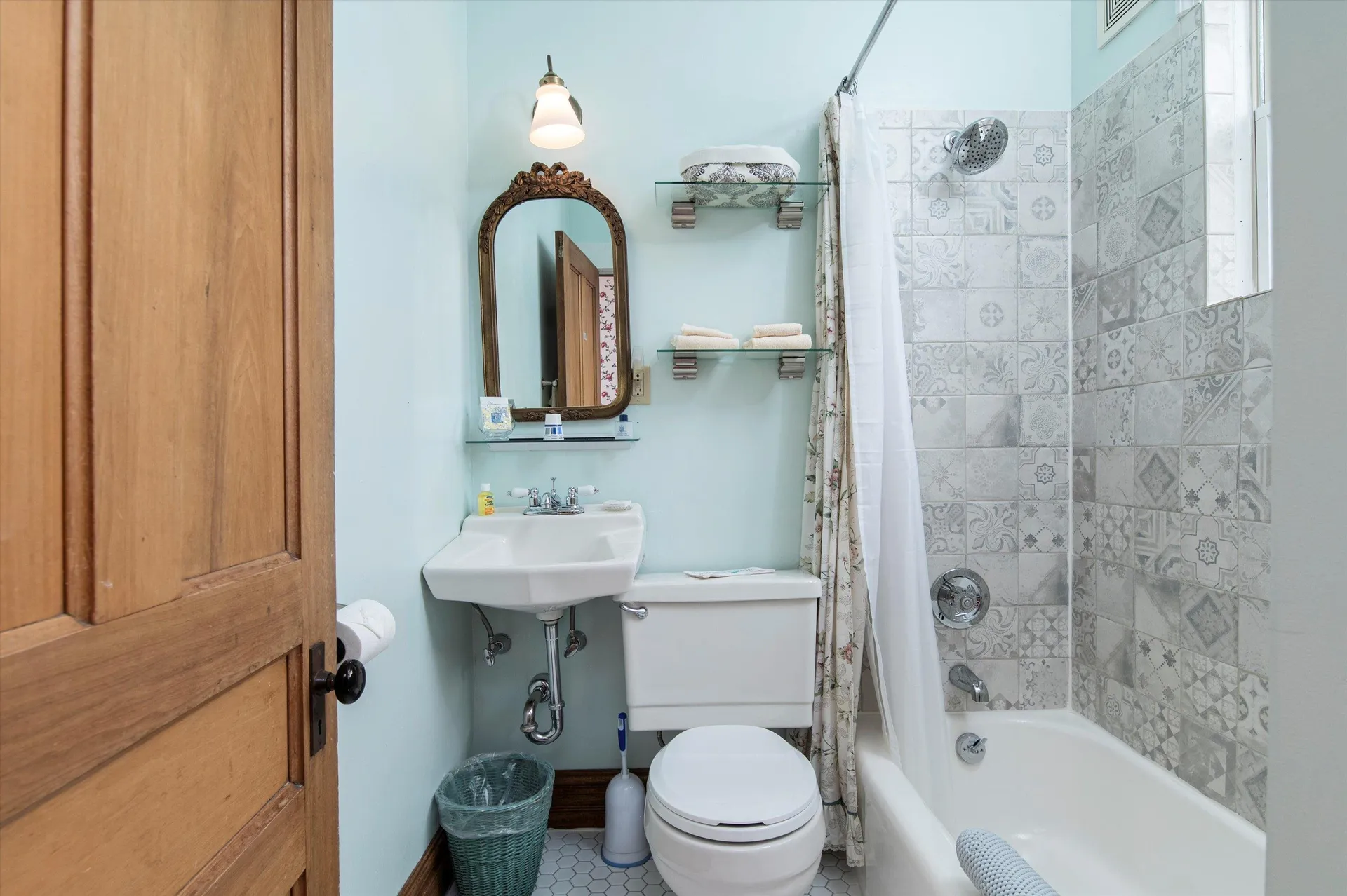 86 Main Street Ludlow VT 05149