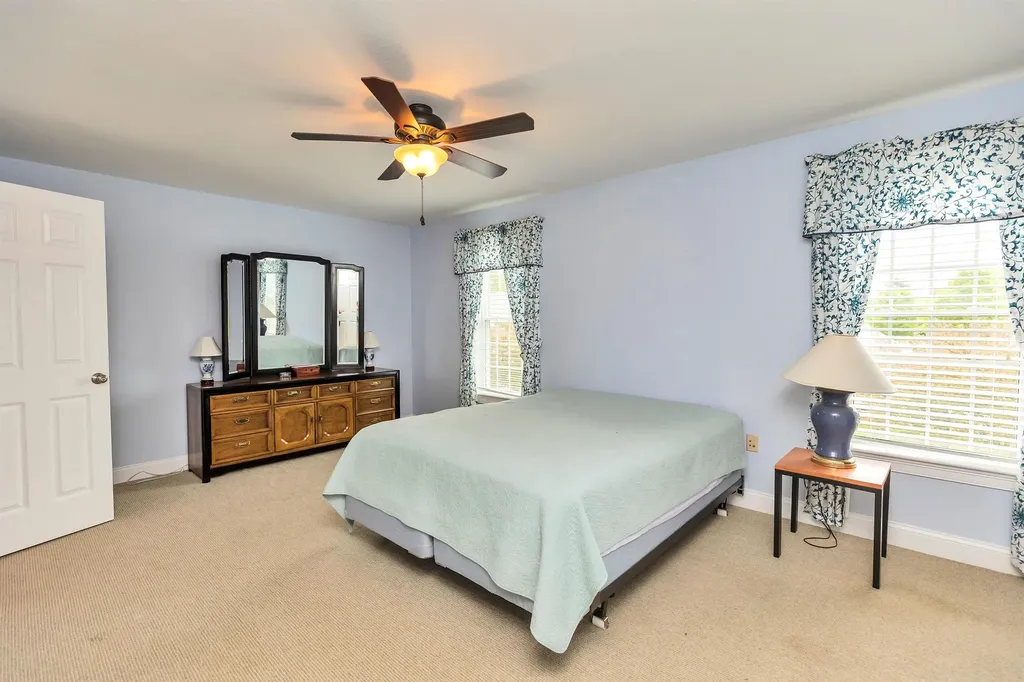 305 River Grant Drive Hopkinton NH 03229