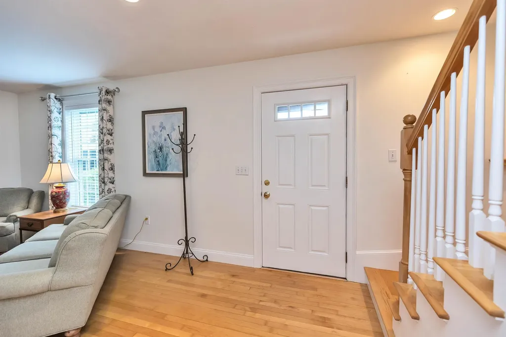 305 River Grant Drive Hopkinton NH 03229