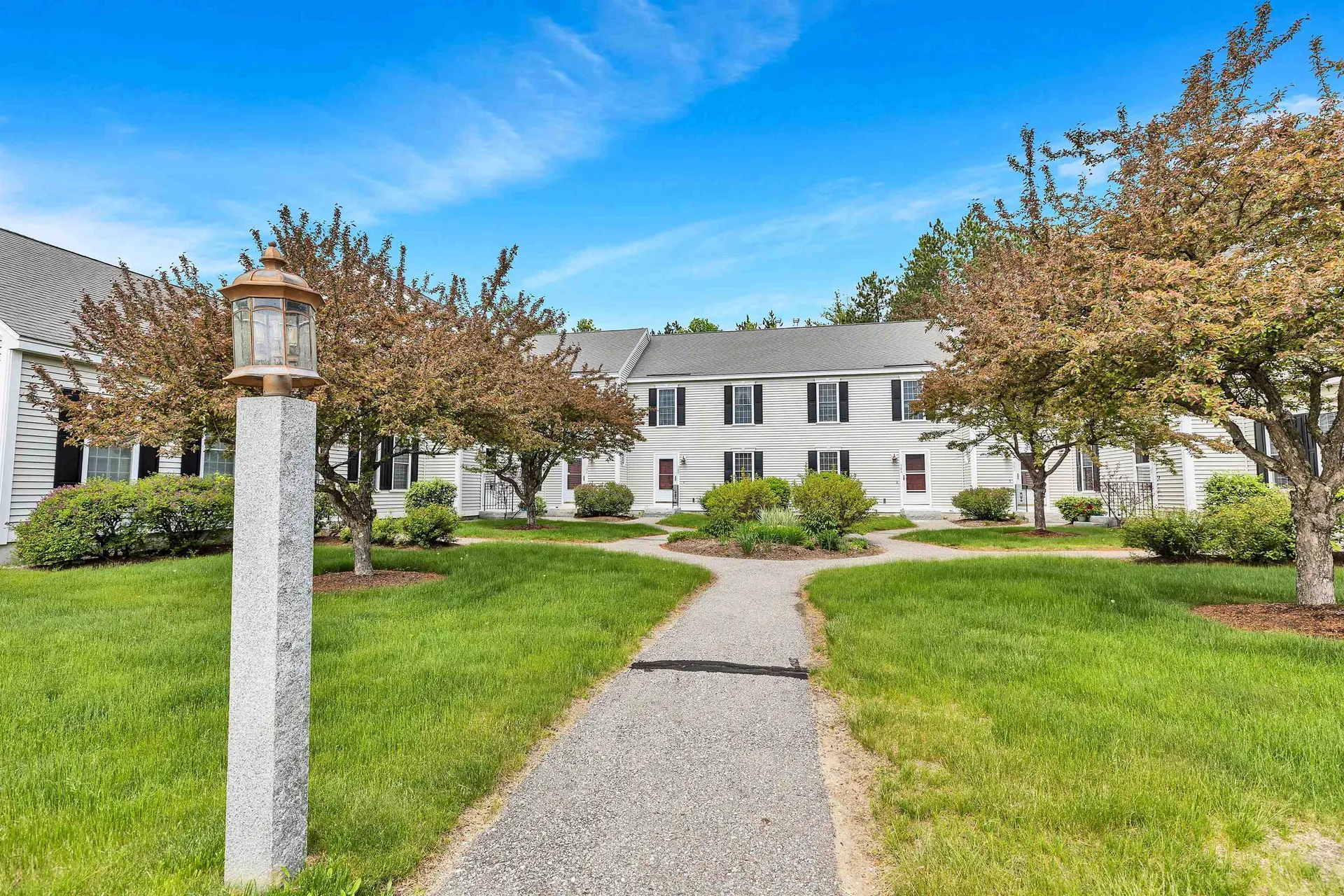 305 River Grant Drive Hopkinton NH 03229