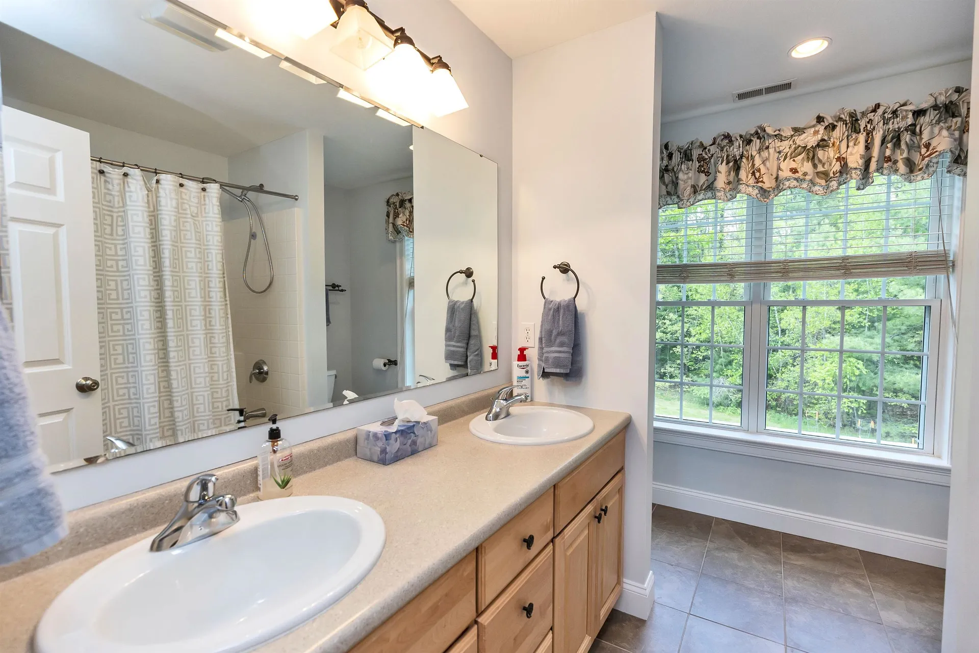 305 River Grant Drive Hopkinton NH 03229