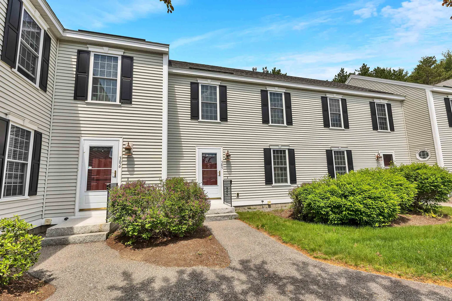 305 River Grant Drive Hopkinton NH 03229