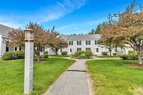 305 River Grant Drive Hopkinton NH 03229