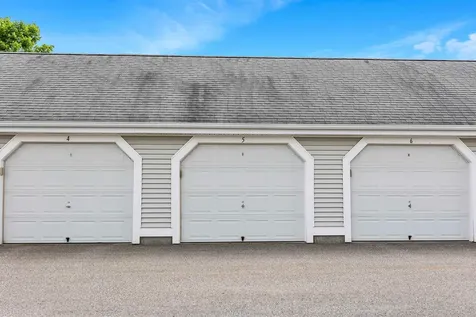 305 River Grant Drive Hopkinton NH 03229