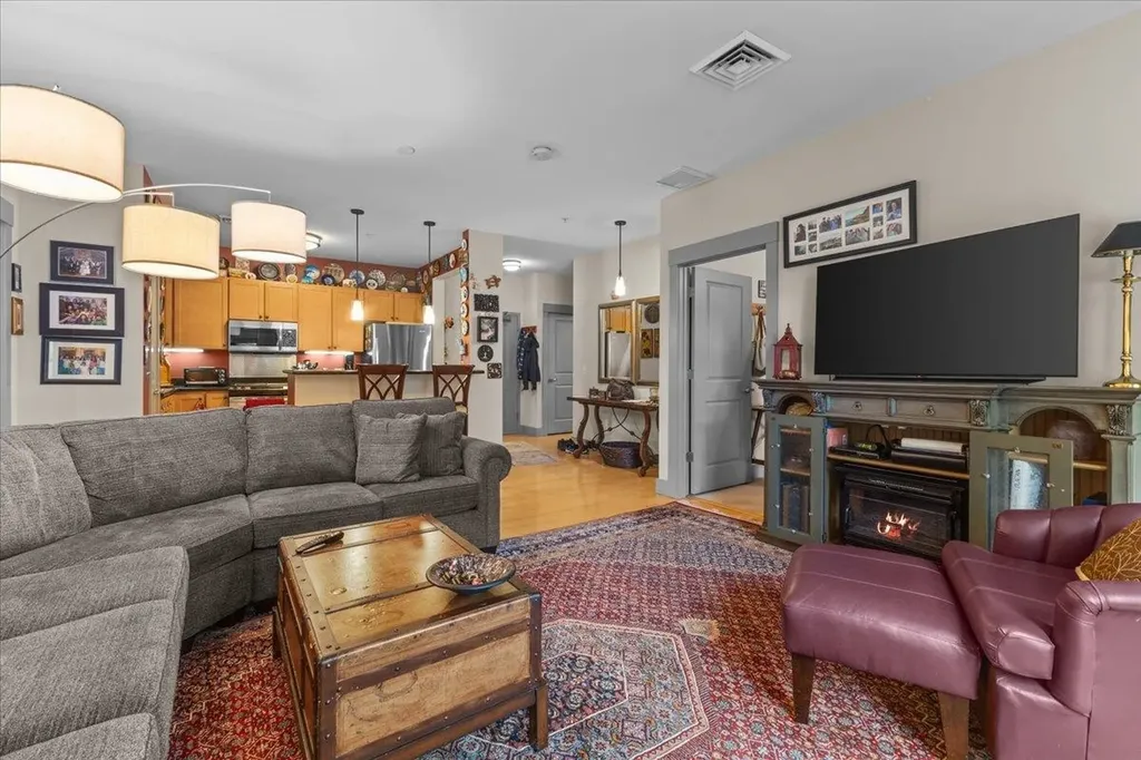 60 Winooski Falls Way Winooski VT 05404