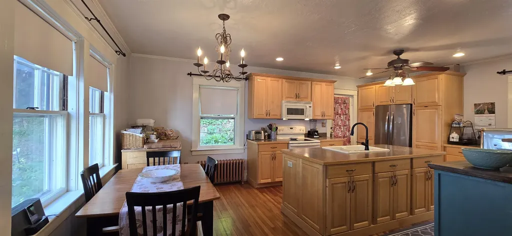 33 Highland Street Concord NH 03301