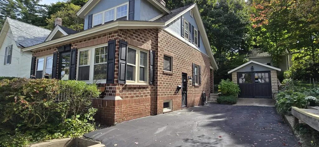 33 Highland Street Concord NH 03301