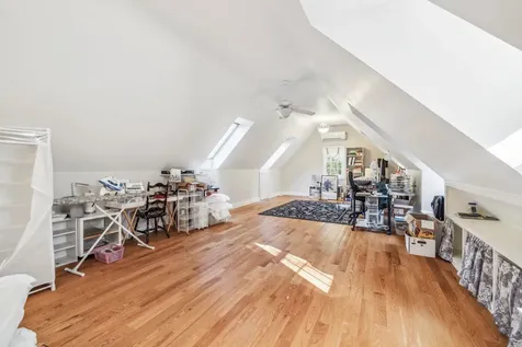 306 Brookside Drive New London NH 03257